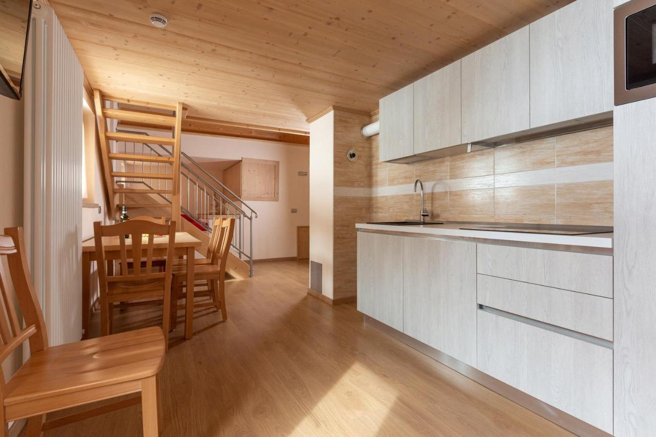 Hotel Meuble Adler - Rooms & Mountain Apartments Santa Caterina Valfurva Exterior photo