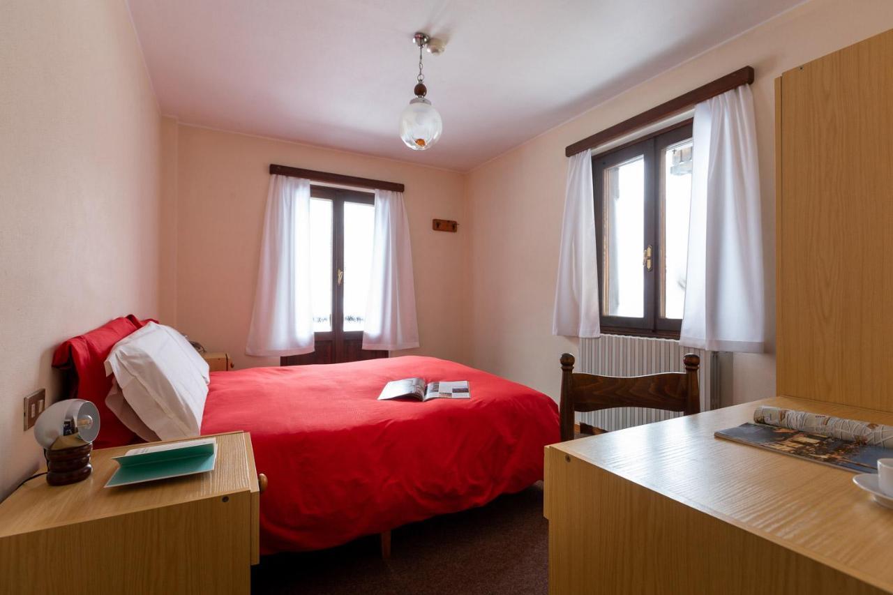 Hotel Meuble Adler - Rooms & Mountain Apartments Santa Caterina Valfurva Exterior photo