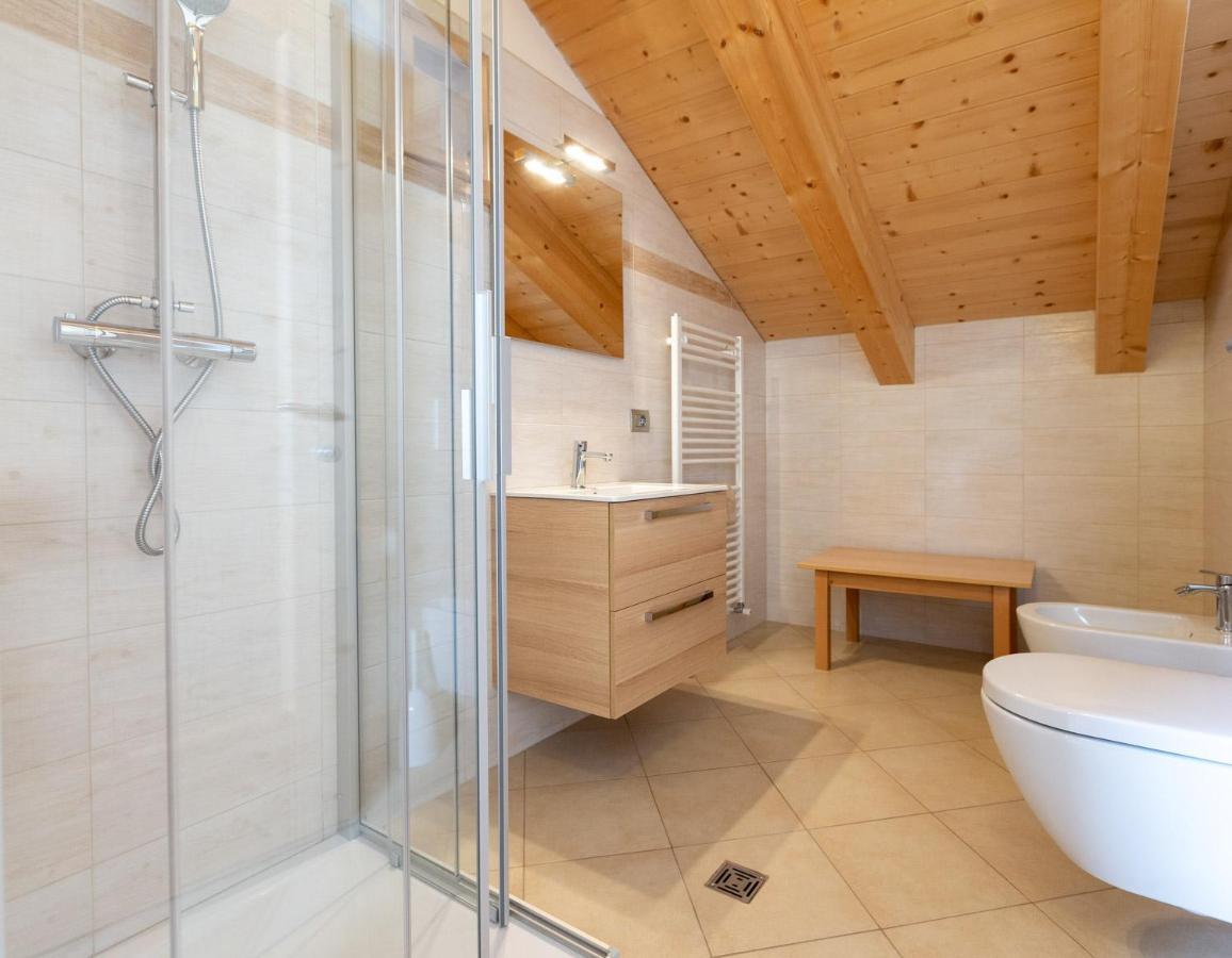 Hotel Meuble Adler - Rooms & Mountain Apartments Santa Caterina Valfurva Exterior photo